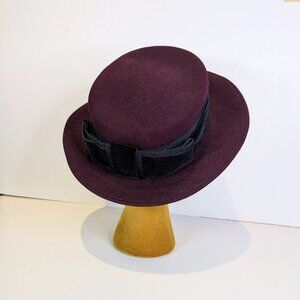 Georgette Vintage felt hat with grosgrain and velvet ribbon bow